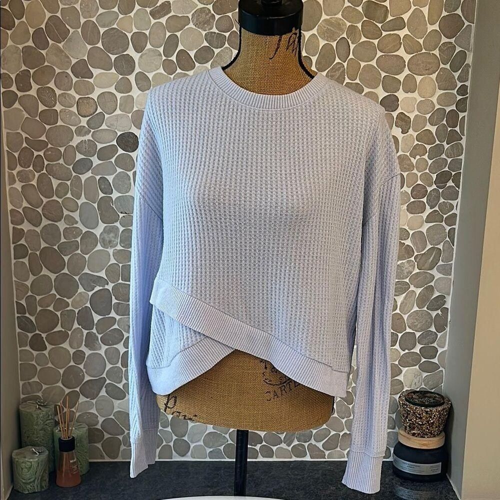 Hollister-co Women's Blue Shirt - Picture 1 of 6